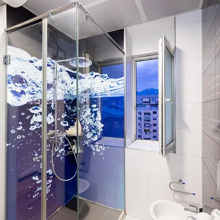 Center Luxury Landing * Tirana