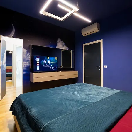 Center Luxury Landing 아파트 티라나