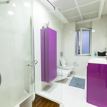 Center Luxury Landing Apartment *