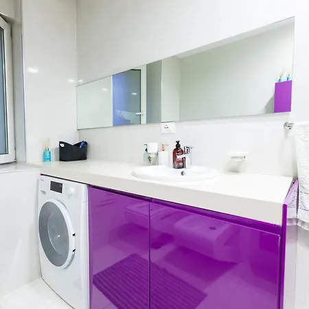 Center Luxury Landing Apartment Tirana