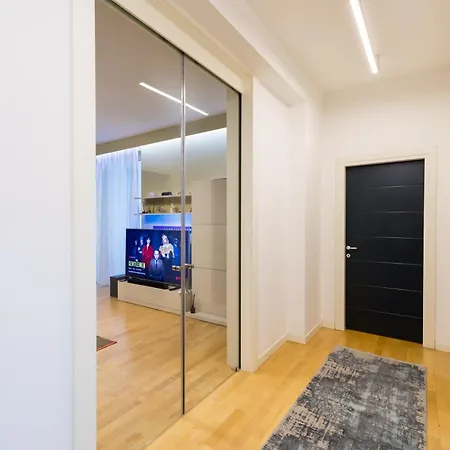 Center Luxury Landing Lejlighed