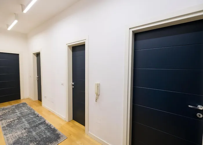 Apartment Center Luxury Landing Tirana